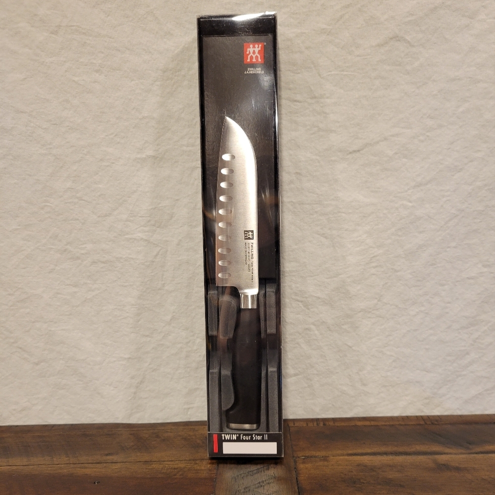 NEW Zwilling J.A. Henckels Twin Four Star 5.5 Inch Hollow Edge Santoku